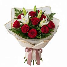 Букет цветов из:  Лилии и Розы в Тарко-Сале