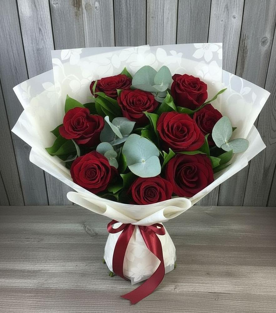 Букет цветов из: Розы в Тарко-Сале