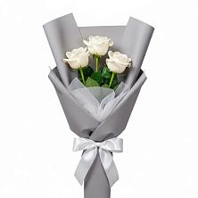 Букет 3 белые розы в Тарко-Сале