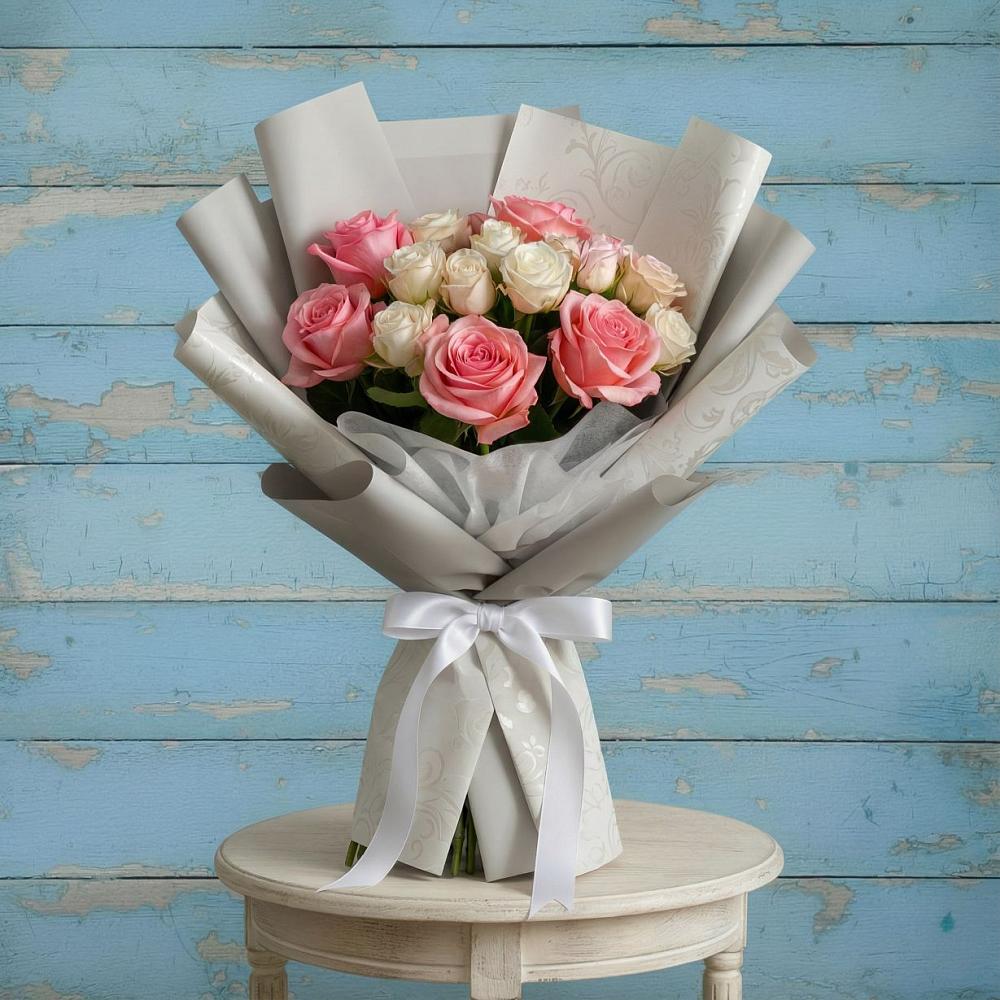 Букет цветов из: Розы в Тарко-Сале