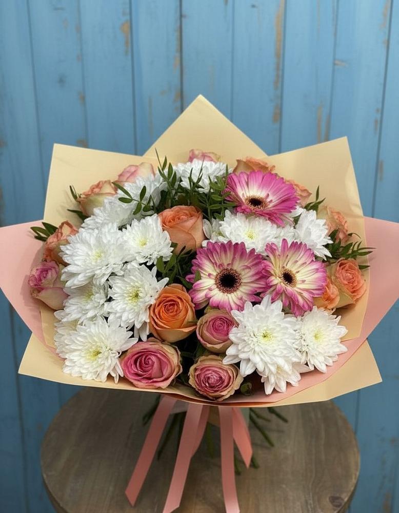 Букет цветов из: Розы, Герберы и Хризантемы в Тарко-Сале