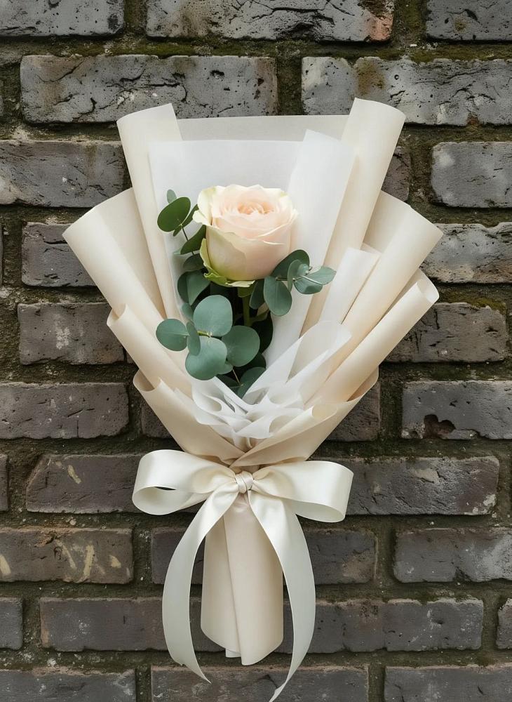 Букет цветов из: Розы в Тарко-Сале