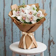 Букет цветов из:  Орхидеи и Розы в Тарко-Сале